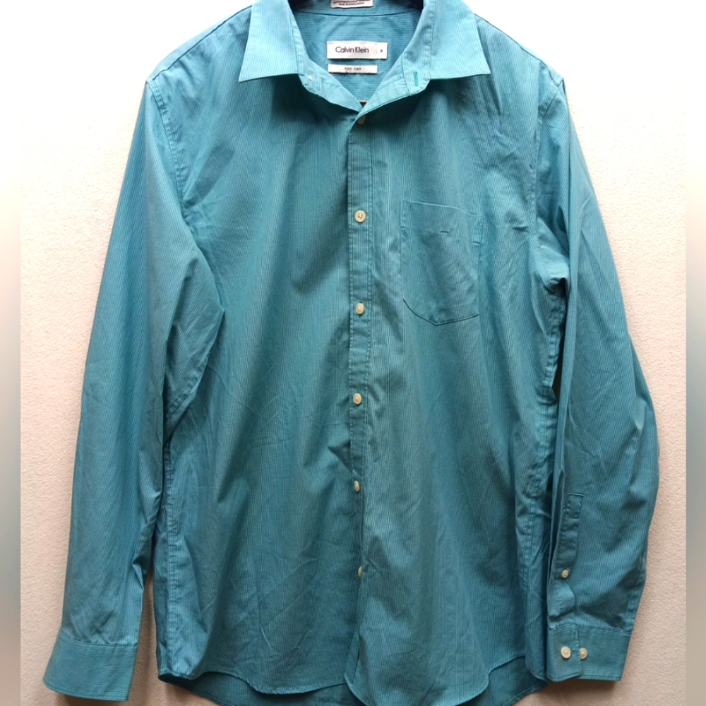 Calvin Klein Dress Shirt Non Iron Button Down Men's M Blue Green Long Sleeve